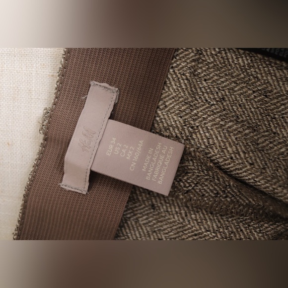 H&M Wide-Leg Trousers - Picture 6 of 8